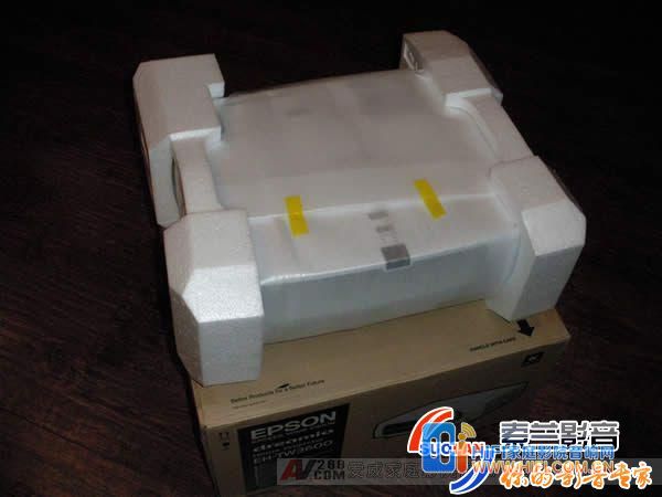 愛(ài)普生TW3600高清家用投影機